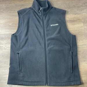 Columbia Women’s Black Micro Fleece Vest, size Large
